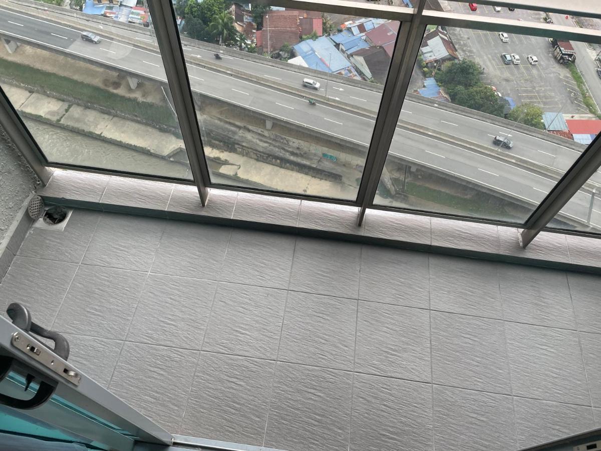 Kuala Lumpur Cherry Suites At Mercu Summer Suites Klcc 외부 사진